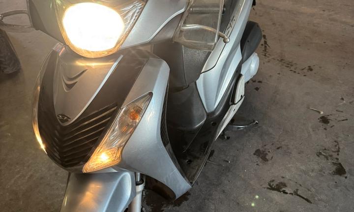 Sh 150i doppio disco