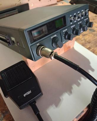RADIO CB Intek fm 600 fx 40 canali