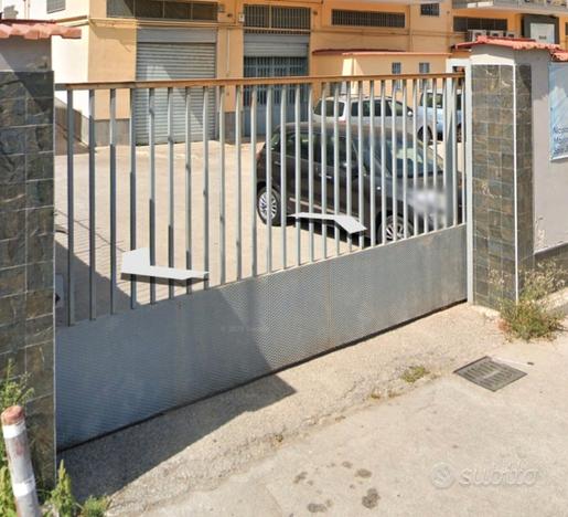 Garage posti auto 72m via palermo