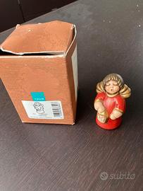 Presepe THUN - Angioletto rosso con lanterna