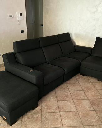 Divano 6 posti poltrone e sofà nero