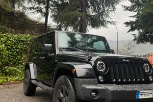 Jeep wrangler unlimited sahara crd 2800 cv 200