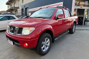 Nissan Navara 2.5 dCi LE