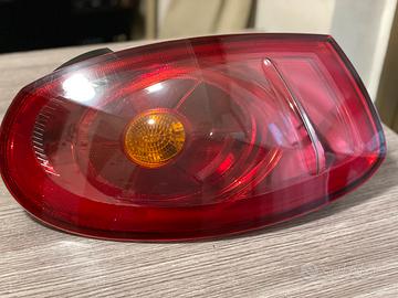 FANALE STOP POSTERIORE DESTRO DX FIAT BRAVO