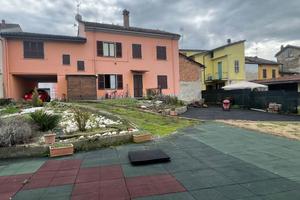 Casa Indipendente Broni [Cod.199VRG]