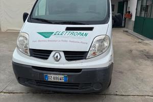 Furgone mod. Renault traffic
