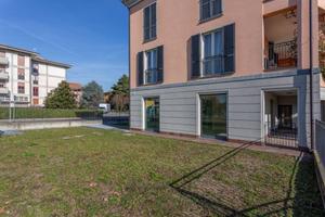 Immobile di 469 m² con più di 5 locali a Vaprio d'