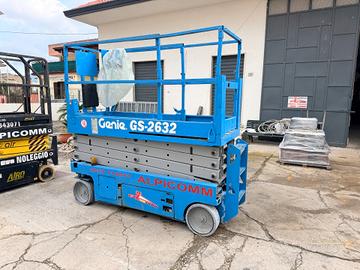 Piattaforma aerea verticale elettrica 10 metri