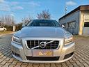 volvo-v70-d5-r-design