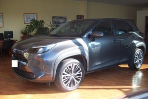 Toyota Yaris Cross 1.5 Hybrid 5p. E-CVT AWD-i Tren