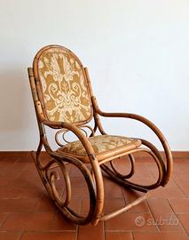 Sedia a dondolo vintage