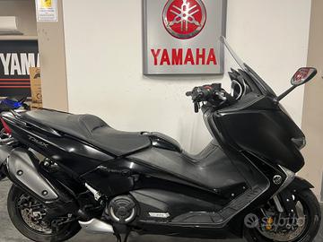 Yamaha TMAX DX