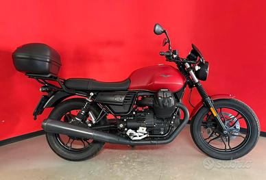 Moto Guzzi V7 III STONE