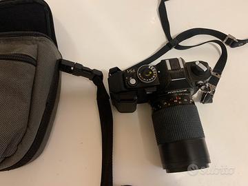 Fotocamera analogica vintage Konica FS-1