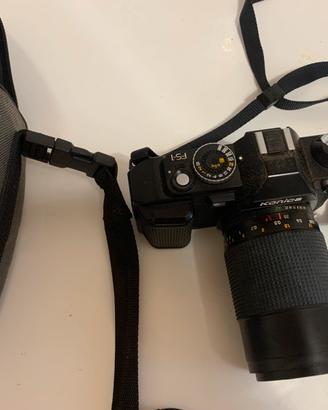 Fotocamera analogica vintage Konica FS-1