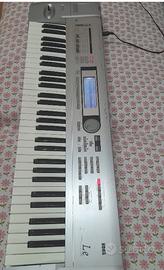 Korg Triton 61 LE  tutta funzionante