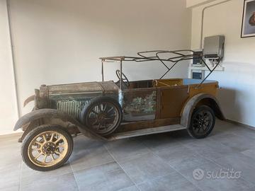 Fiat 509A torpedo lusso