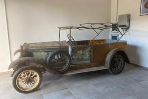 Fiat 509A torpedo lusso