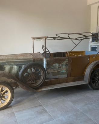 Fiat 509A torpedo lusso