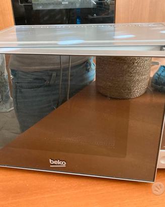 Forno a Microonde Digitale 20 L Beko MOC201103S