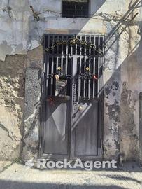 LOCALE COMMERCIALE PAGANI