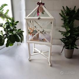 vetrina shabby chic 