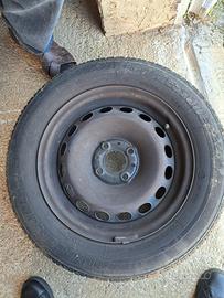 2 Pneumatici Estivi Bridgestone 175/65 R14