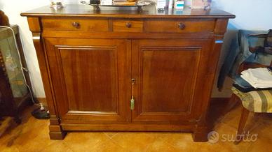 Credenza in noce