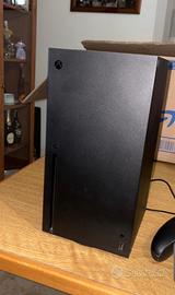xbox serie x +2 controller+ base di ricarica