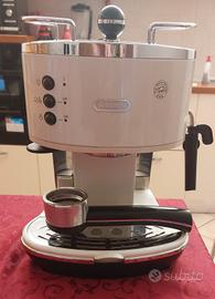 macchina del caffè delonghi 