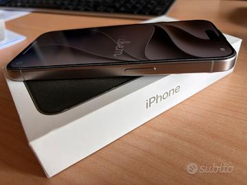 iPhone 15 pro 256 💯