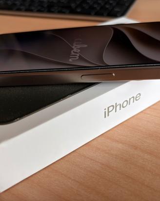 iPhone 15 pro 256 💯