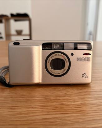 Ricoh R1s Silver 35mm fotocamera pellicola