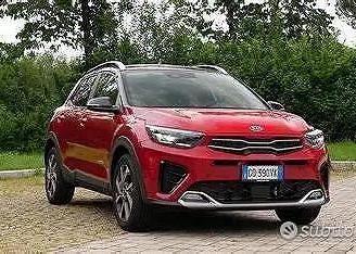 Ricambi garantiti kia stonic 2022