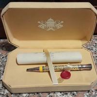 The Vatican Museim Collecrion Pen
