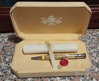 The Vatican Museim Collecrion Pen