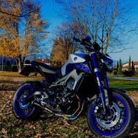 MT09 2015