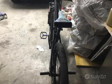 Mafia bike rock
