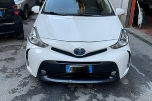 Toyota prius plus