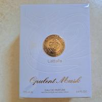 Lattafa Opulent musk