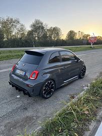Abarth 595 Competizione