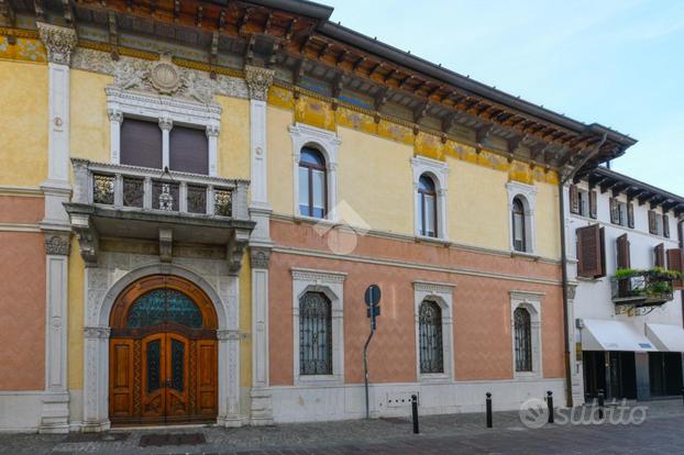 MULTILOCALE A DESENZANO DEL GARDA