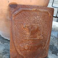 Fregio in Ghisa lupa Spqr 