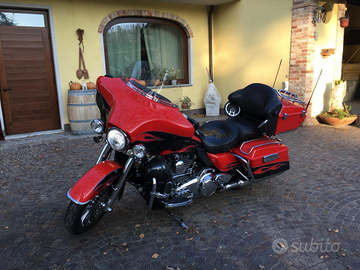 Harley davidson elettra glide cvo