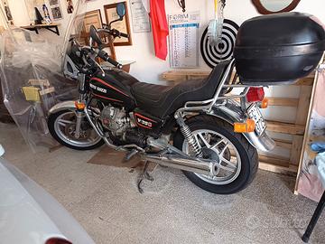 Moto Guzzi V 35
