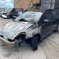 Ricambi Fiat Grande Punto 1.3 MTJ 90cv del 2006