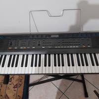 Roland E-20 synthesizer 