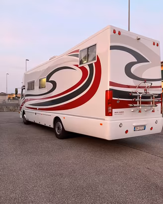 Motorhome Mercedes patente C