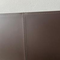 Letto in cuoio testa di moro