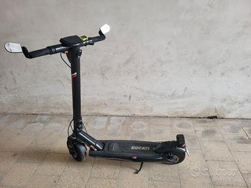 Monopattino ducati pro 3